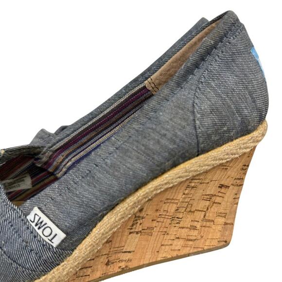 Toms Cork Espadrille Wedge Blue Denim Peep Toe Slip On Shoes Womens sz 7.5 - Picture 9 of 16